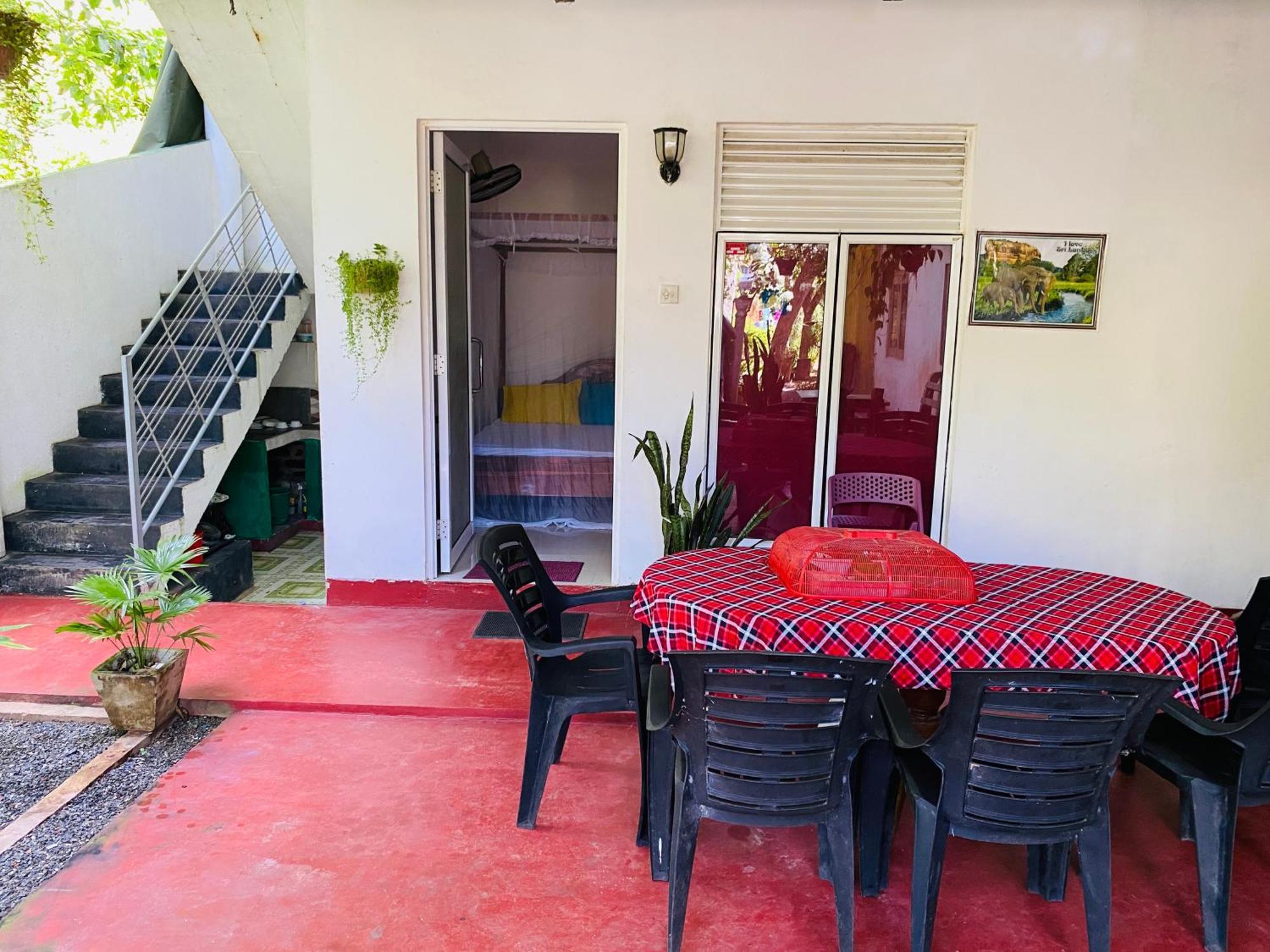 Little Mount Guest House Мирисса Экстерьер фото
