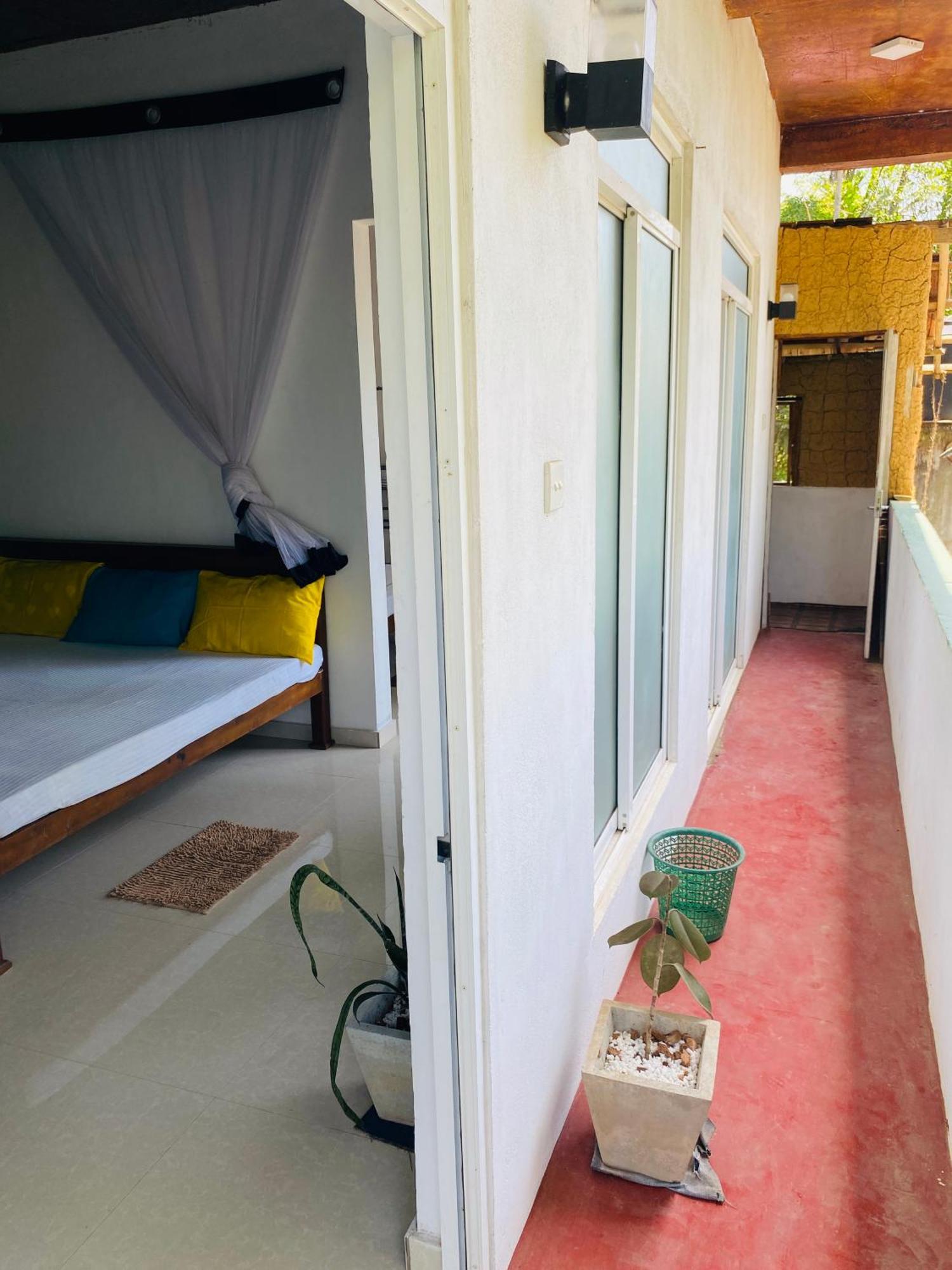 Little Mount Guest House Мирисса Экстерьер фото